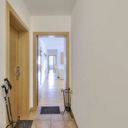 Vicky Wildschoenau With Balcony, Cleaning Included *